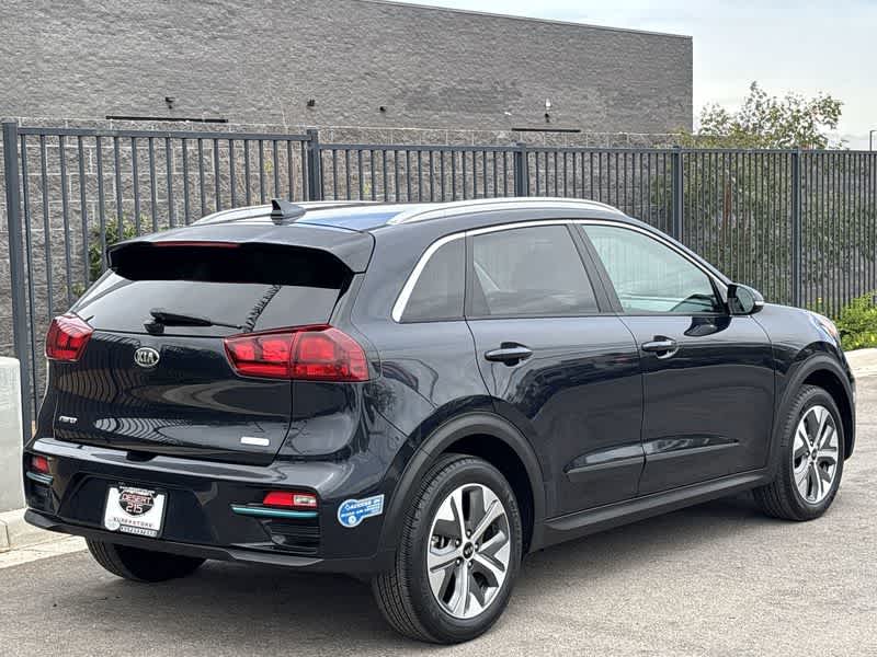 Thumbnail: 2021 Kia Niro - 8
