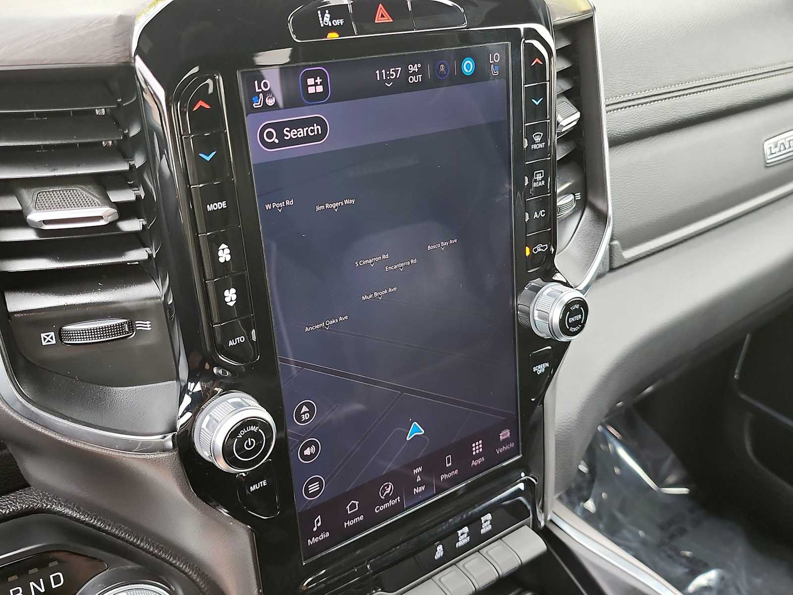 Thumbnail: 2025 RAM 1500 - 26