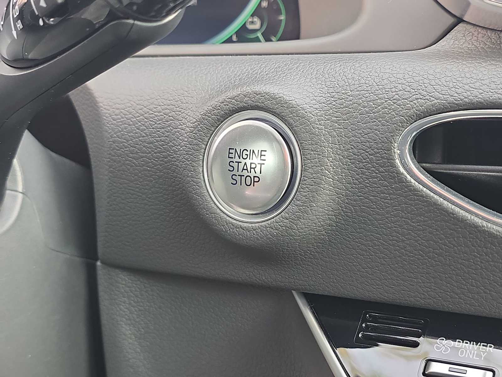 Thumbnail: 2023 Hyundai Sonata - 24