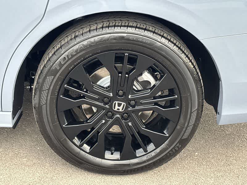 Thumbnail: 2025 Honda Odyssey - 12