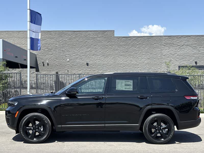 Thumbnail: 2025 Jeep Grand Cherokee L - 5
