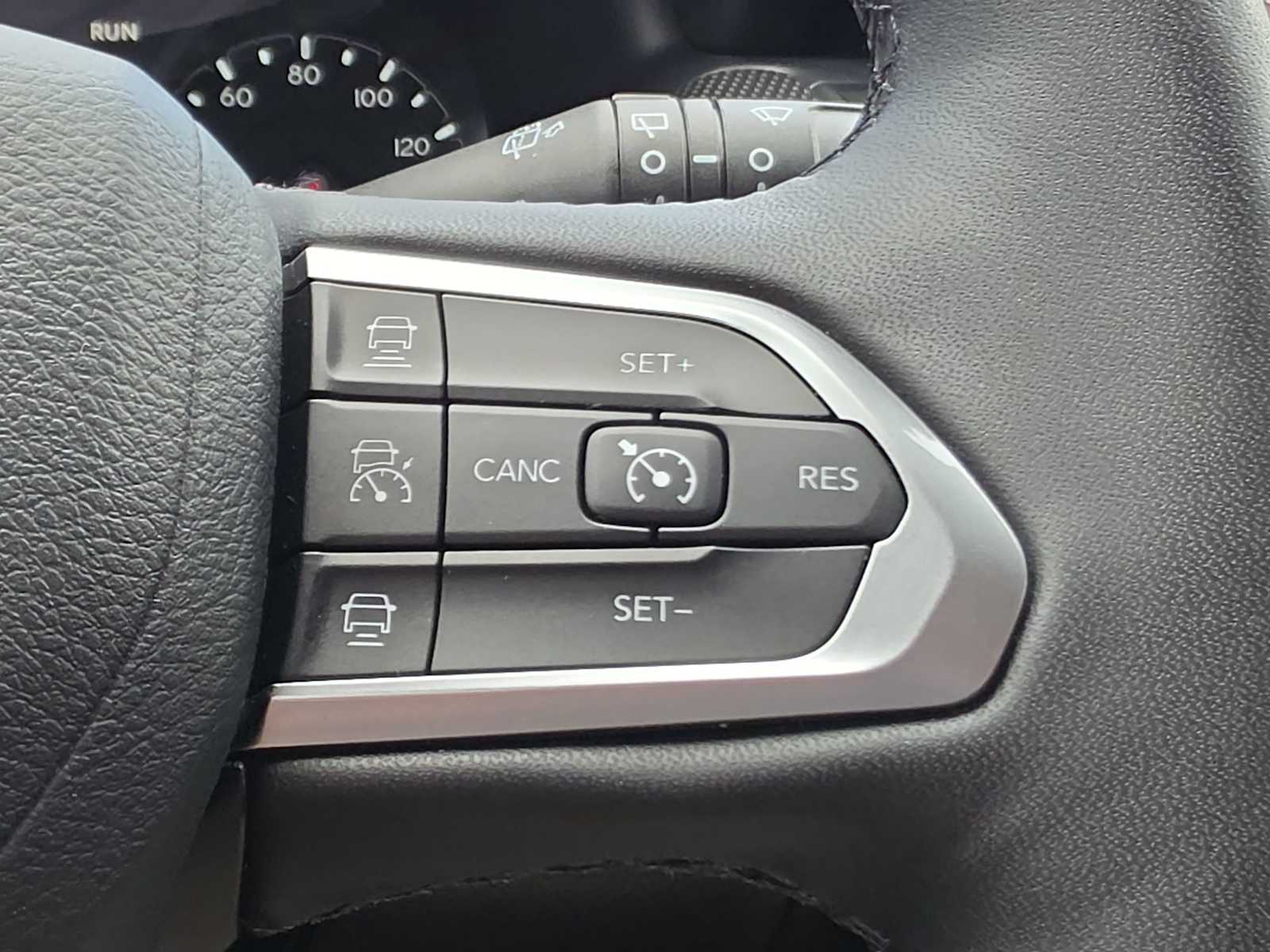 Thumbnail: 2025 Jeep Compass - 28