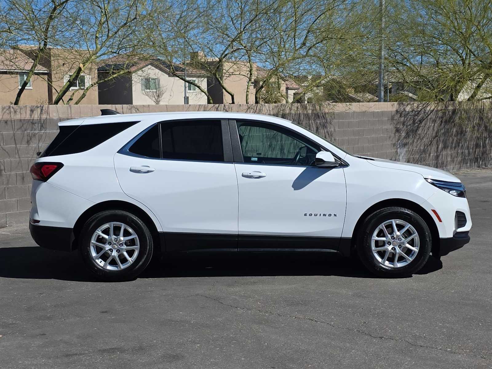 Thumbnail: 2024 Chevrolet Equinox - 10