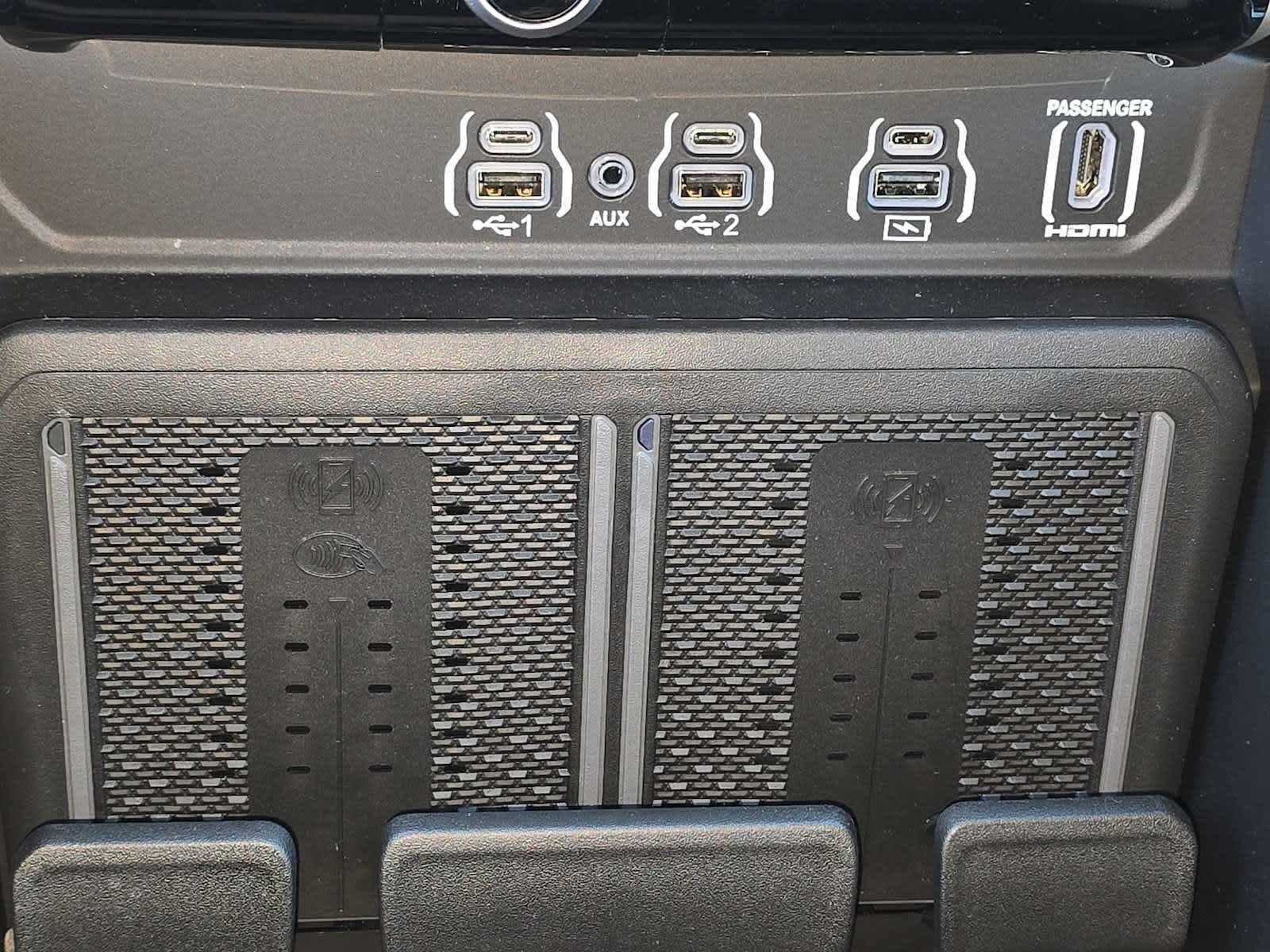 Thumbnail: 2026 RAM 1500 - 45