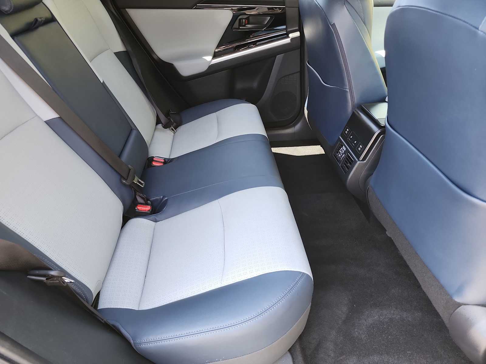 Thumbnail: 2024 Subaru Solterra - 17