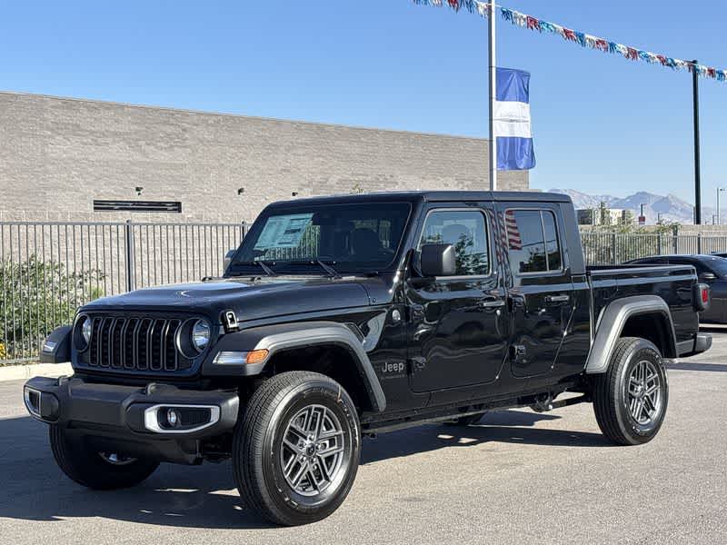 Thumbnail: 2025 Jeep Gladiator - 4