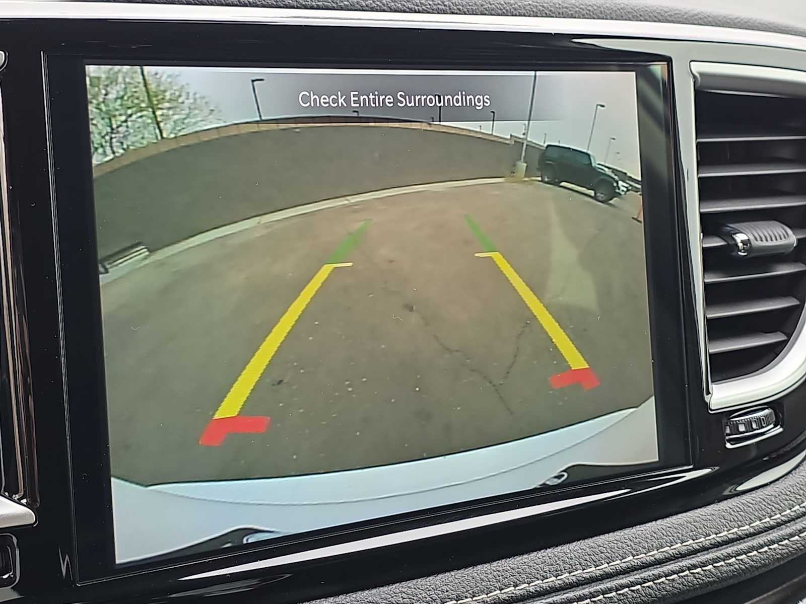 Thumbnail: 2024 Chrysler Pacifica - 26