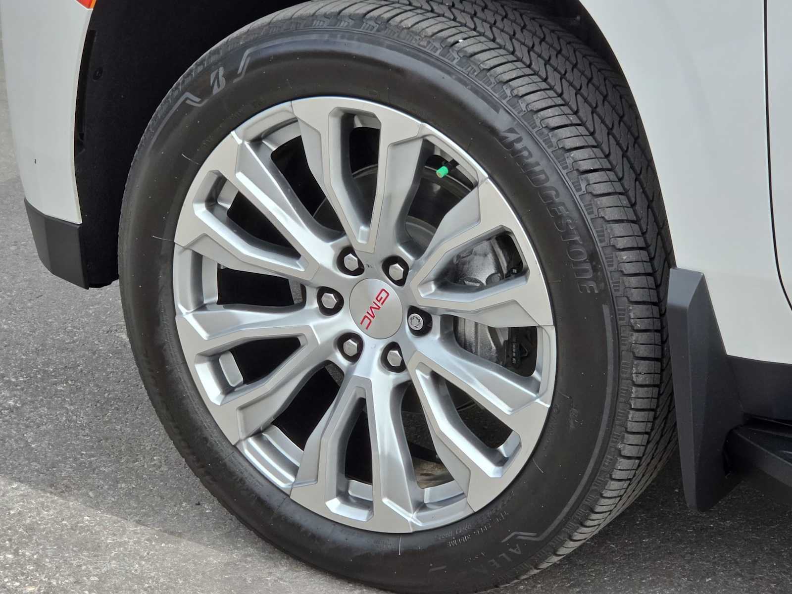 Thumbnail: 2022 GMC Yukon - 12