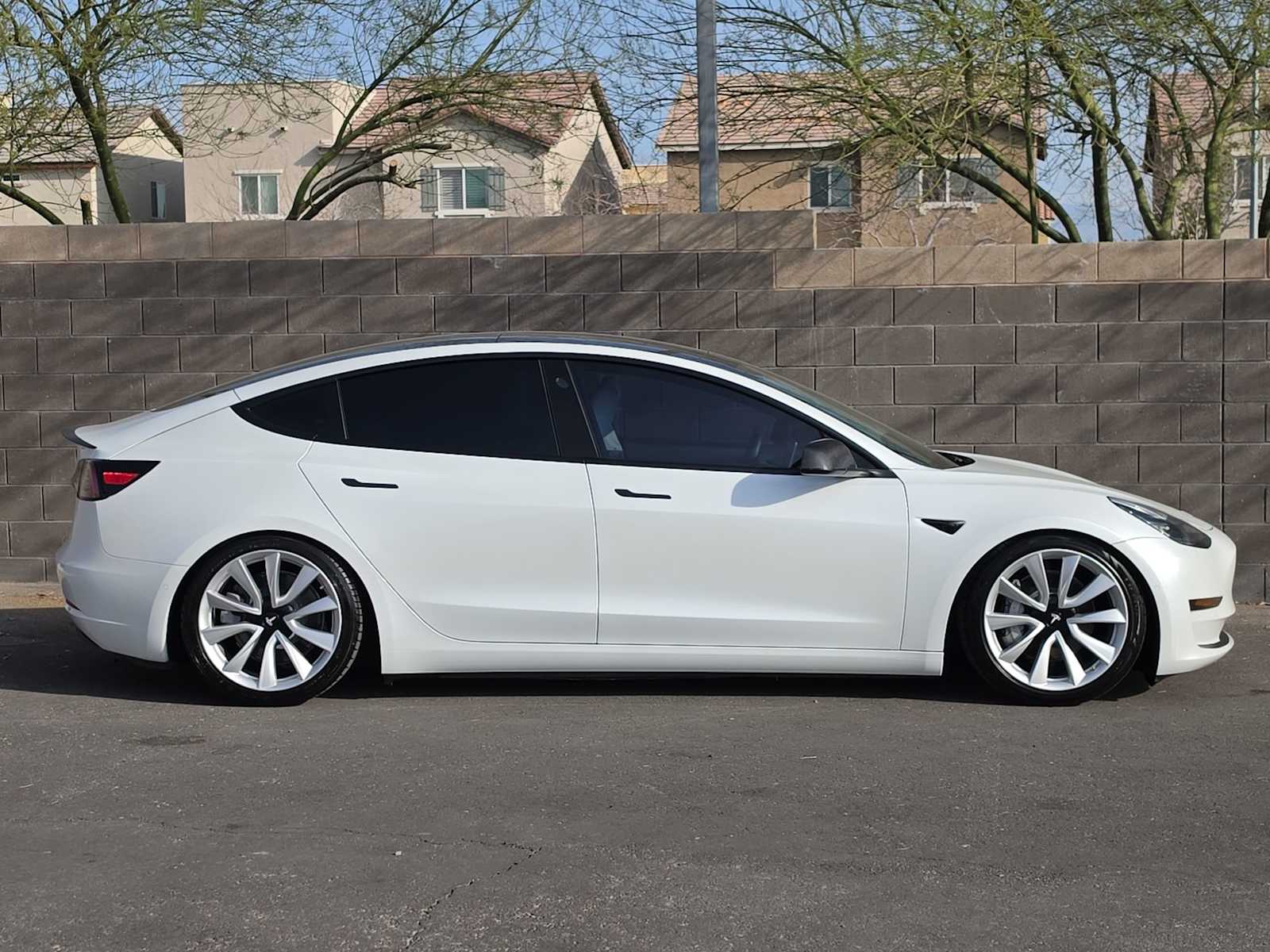 Thumbnail: 2020 Tesla Model 3 - 10