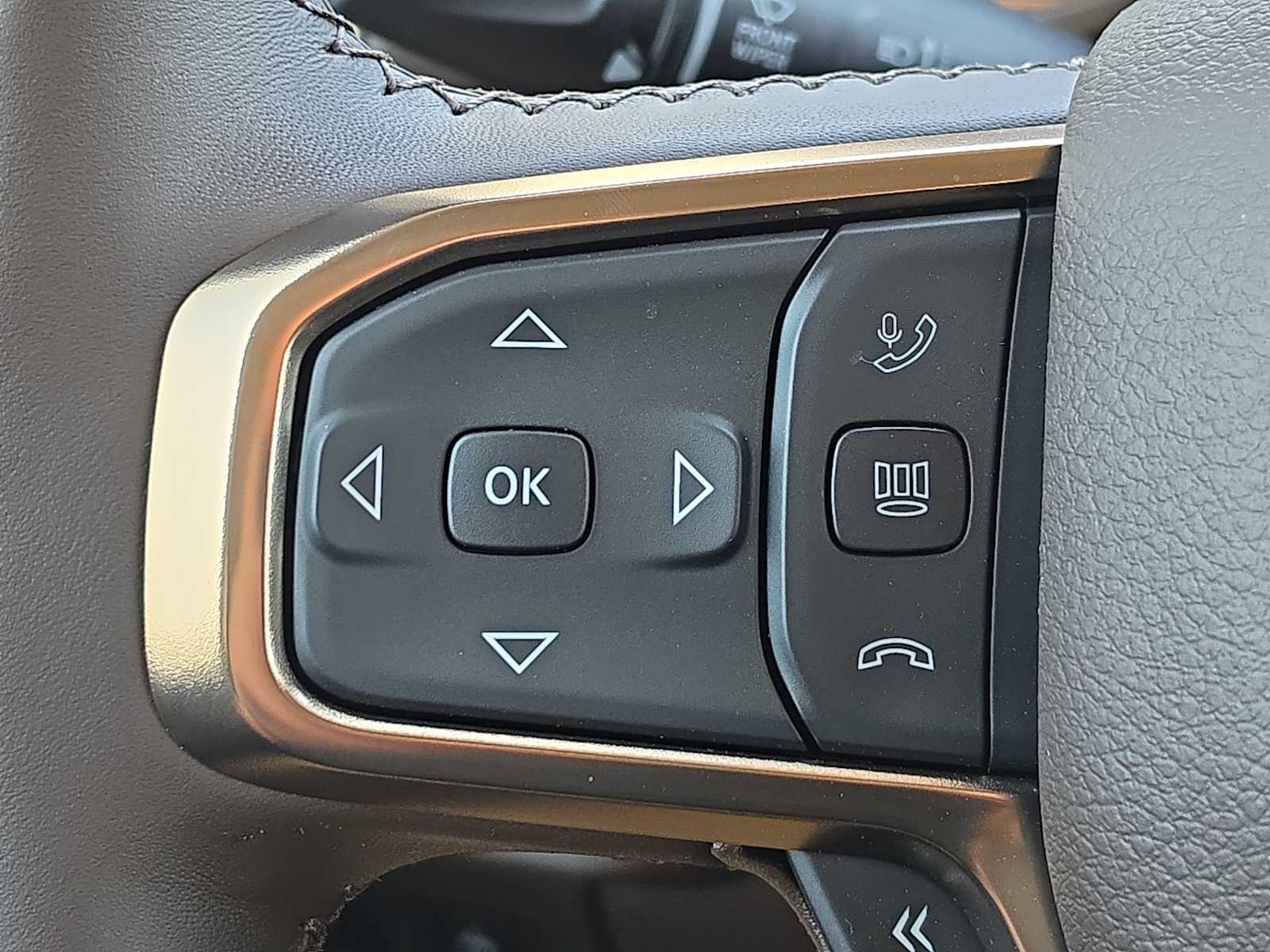 Thumbnail: 2026 RAM 1500 - 33