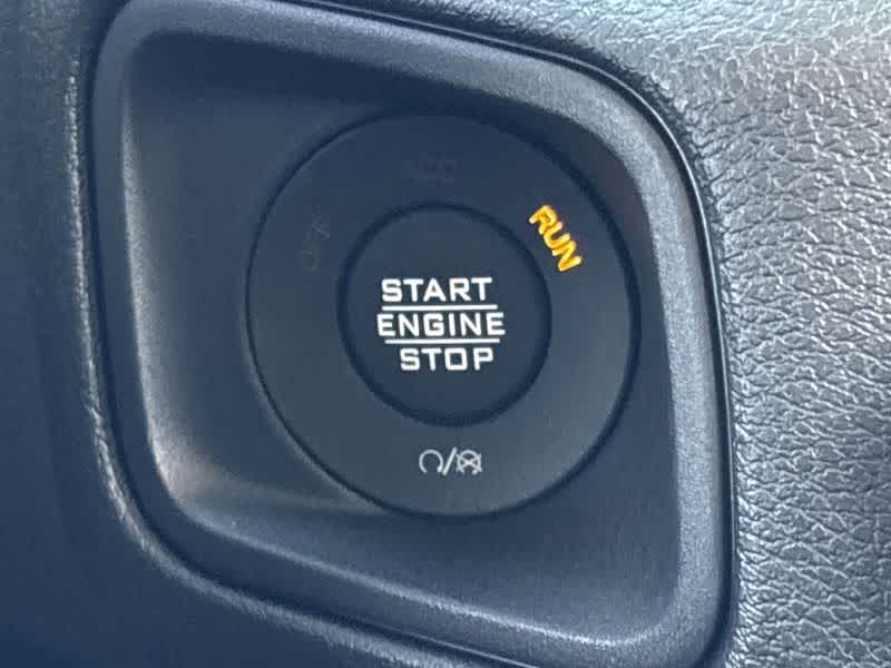 Thumbnail: 2025 Jeep Wrangler - 24