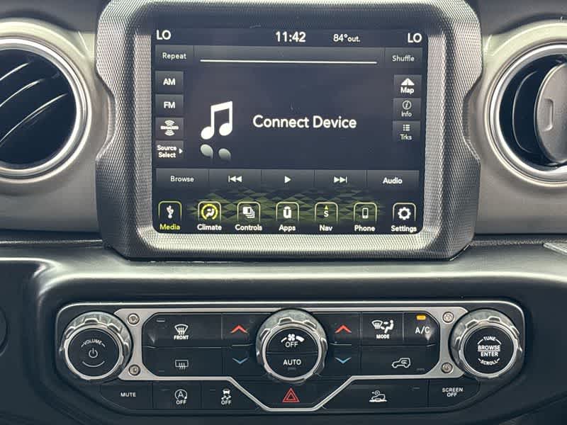 Thumbnail: 2022 Jeep Wrangler - 20