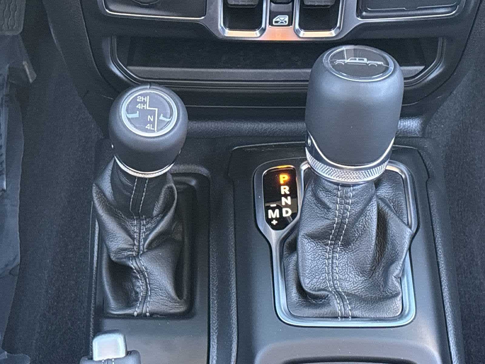 Thumbnail: 2025 Jeep Gladiator - 27