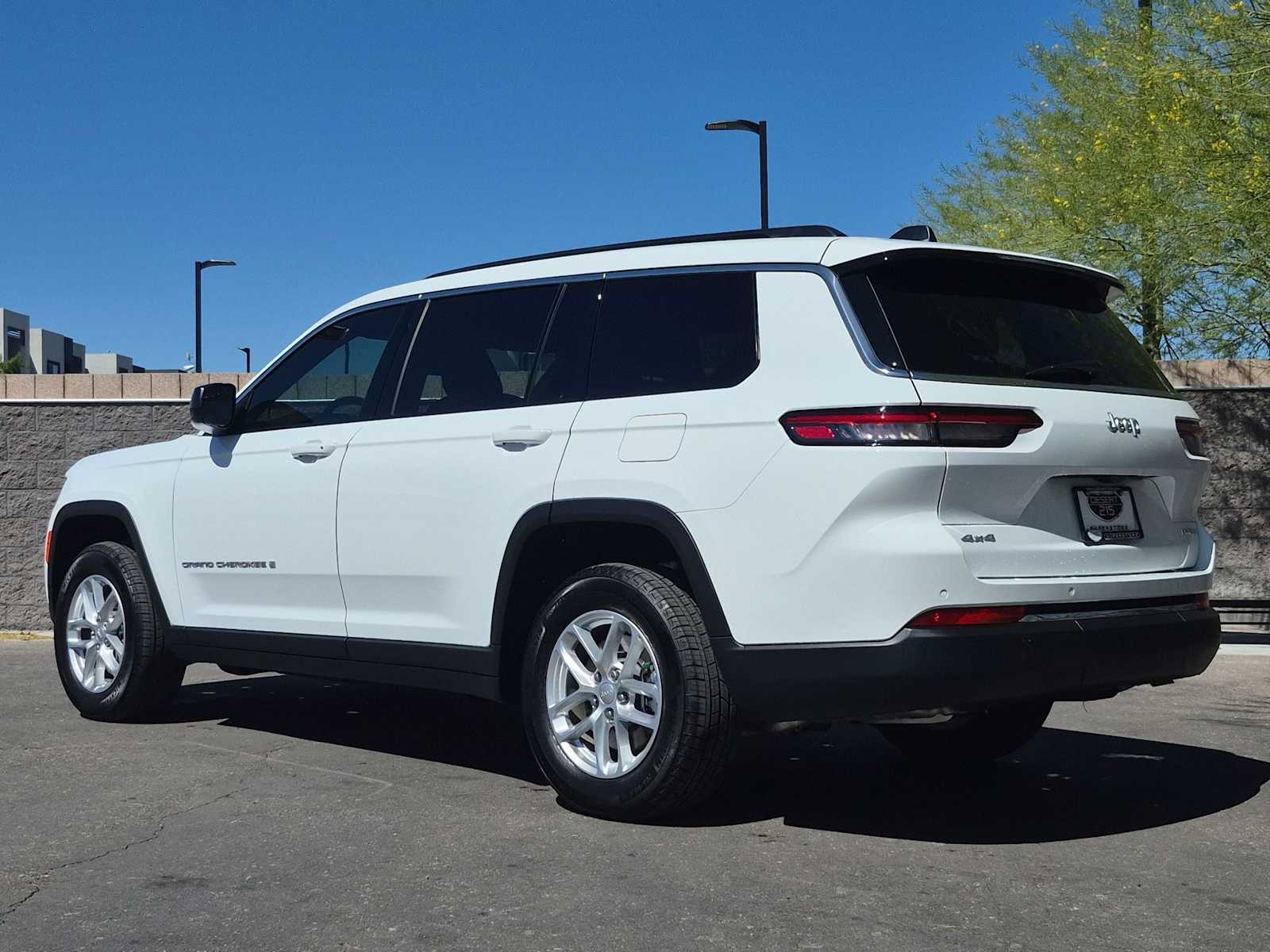 Thumbnail: 2025 Jeep Grand Cherokee L - 7