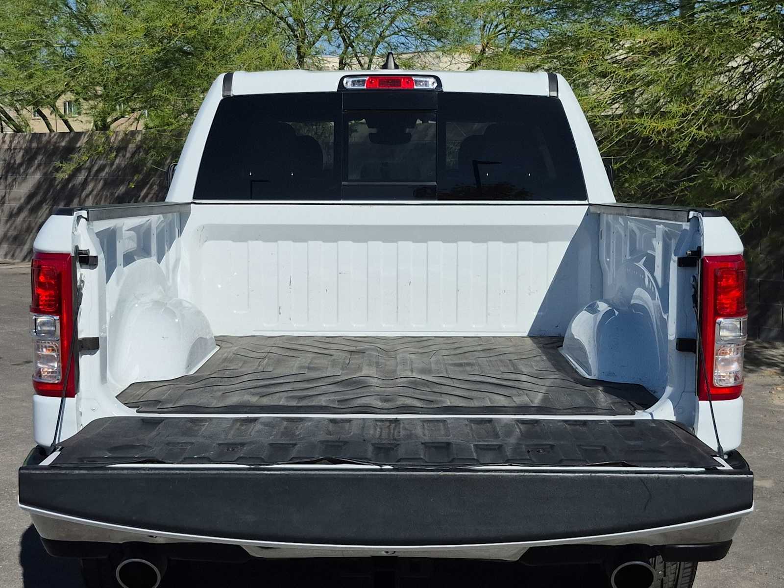 Thumbnail: 2020 RAM 1500 - 23
