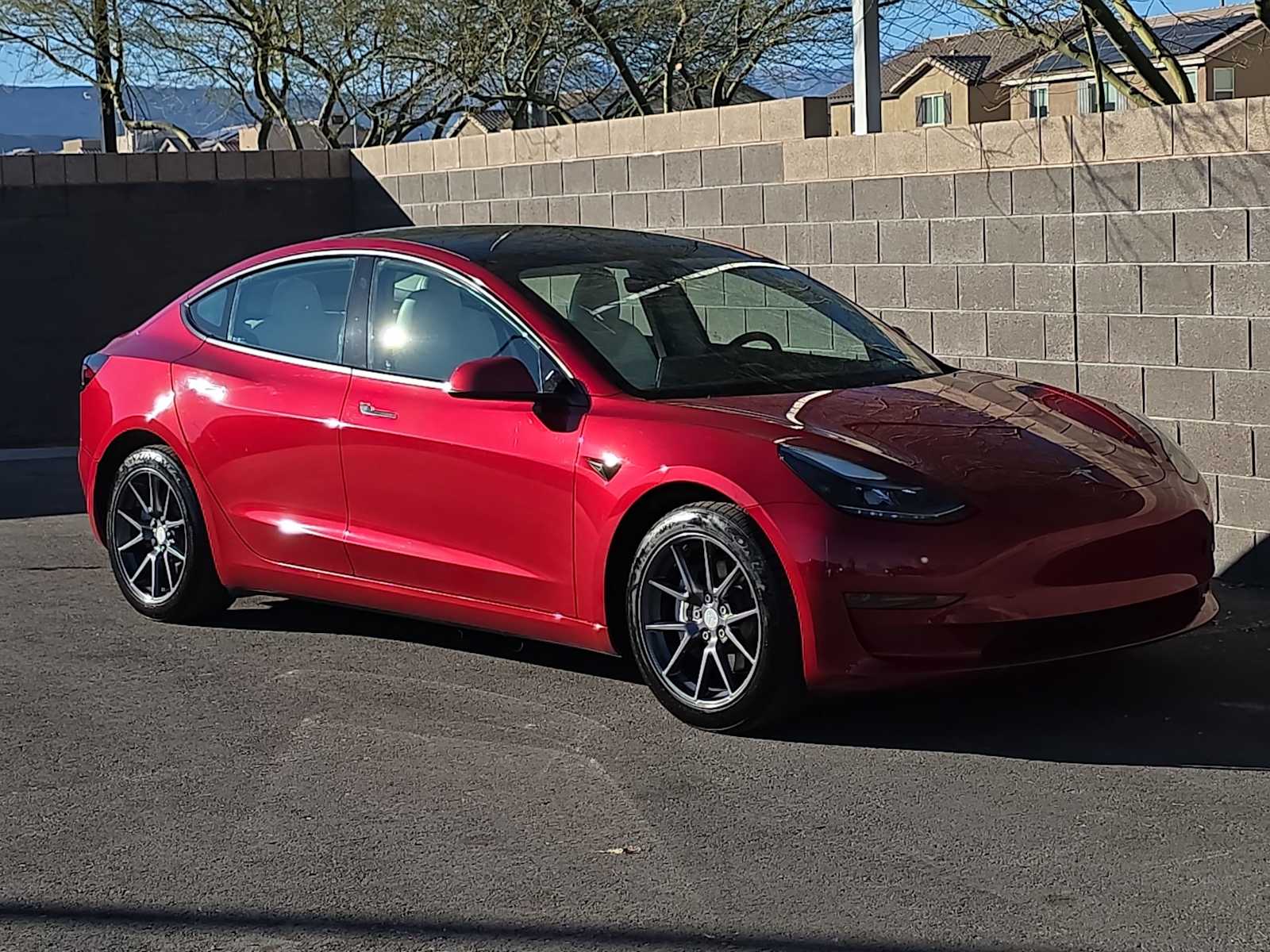 Thumbnail: 2023 Tesla Model 3 - 16