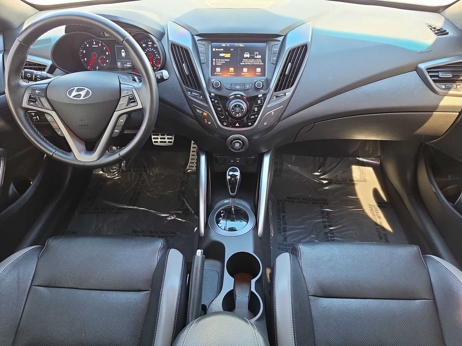 Thumbnail: 2017 Hyundai Veloster - 14