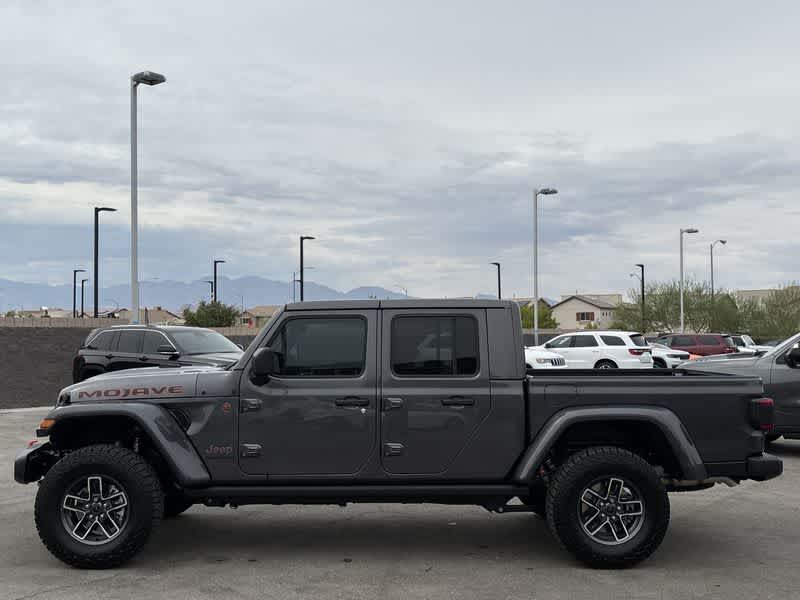 Thumbnail: 2025 Jeep Gladiator - 5