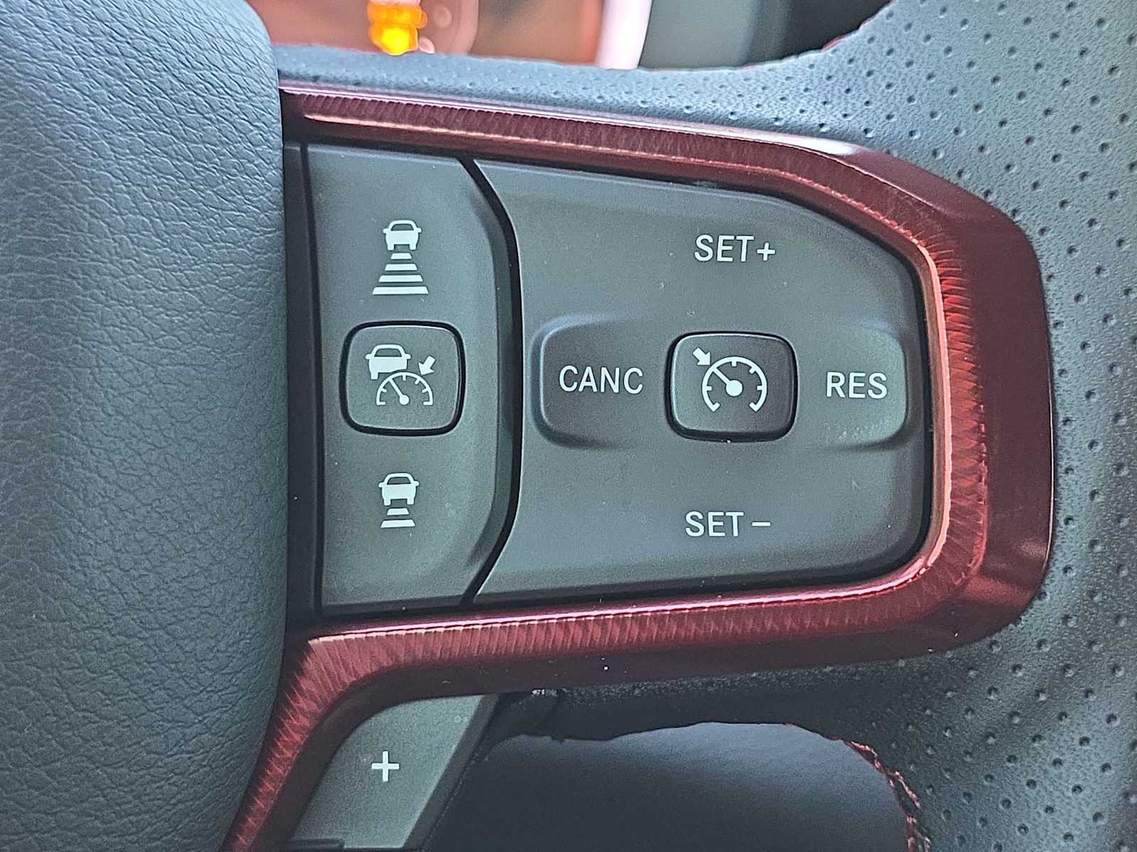 Thumbnail: 2025 RAM 1500 - 28