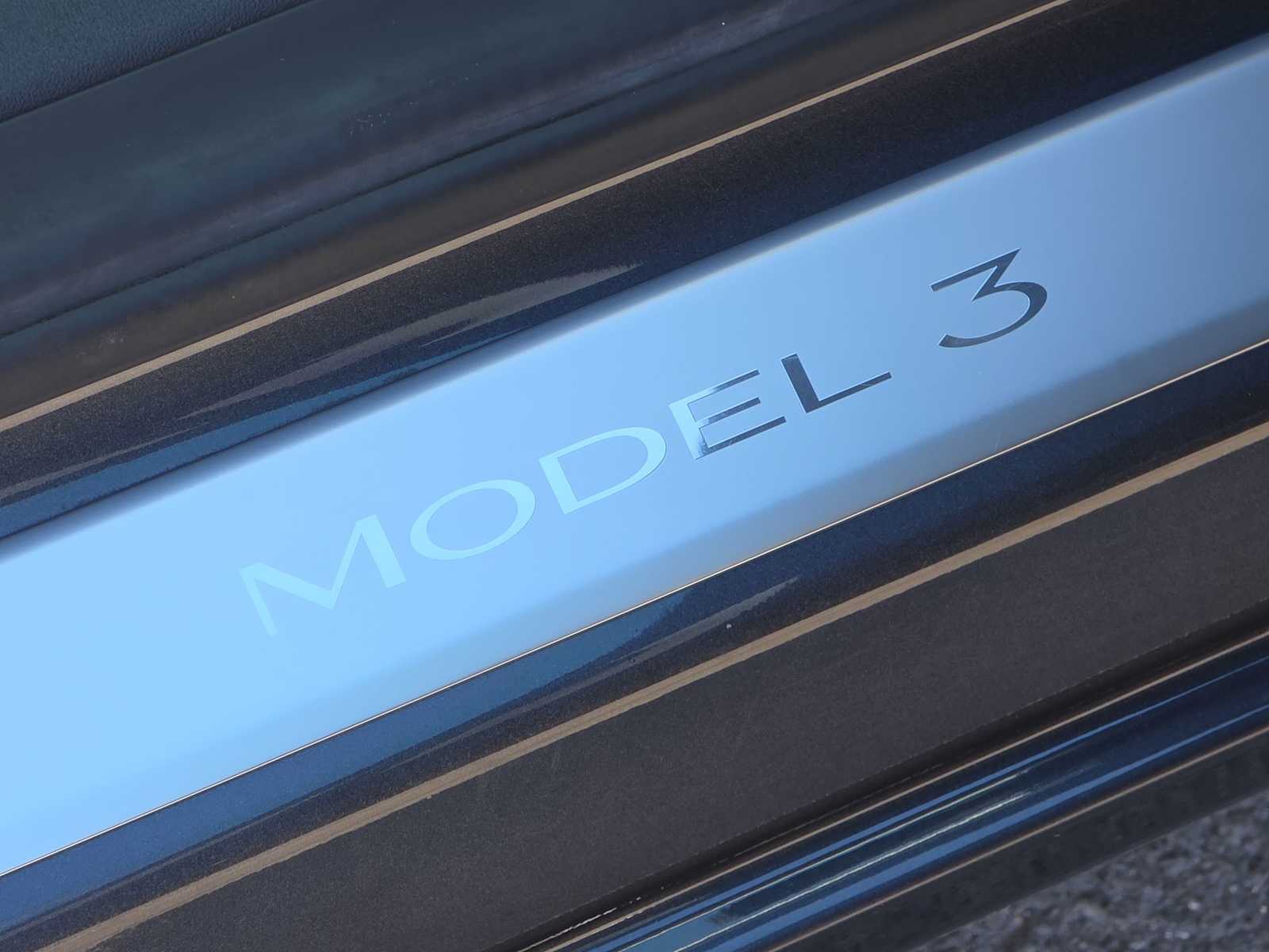 Thumbnail: 2019 Tesla Model 3 - 11