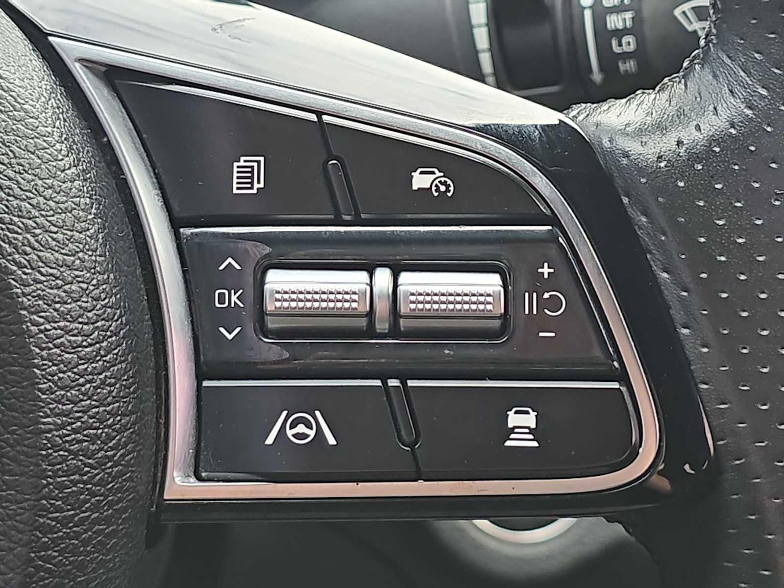 Thumbnail: 2024 Kia Forte - 28