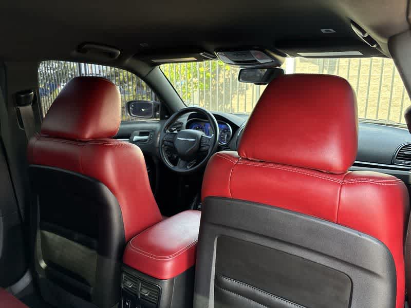 Thumbnail: 2021 Chrysler 300 - 16
