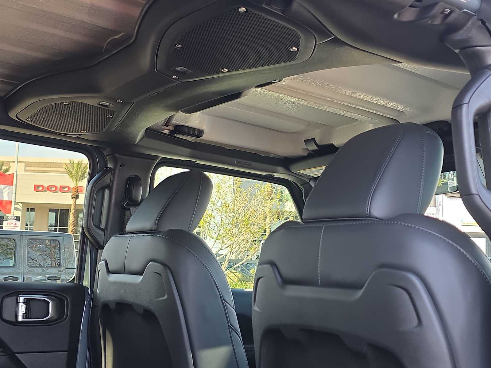 Thumbnail: 2026 Jeep Wrangler - 14