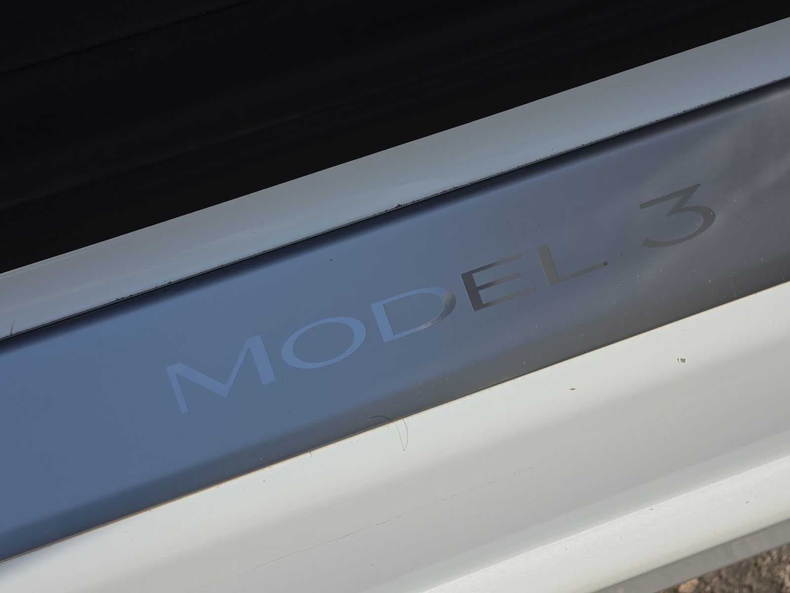 Thumbnail: 2020 Tesla Model 3 - 11
