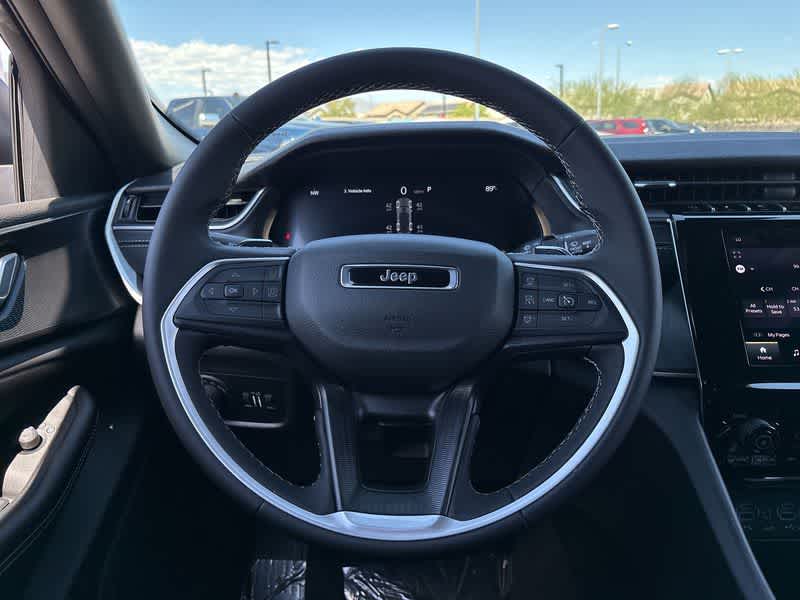 Thumbnail: 2025 Jeep Grand Cherokee - 19