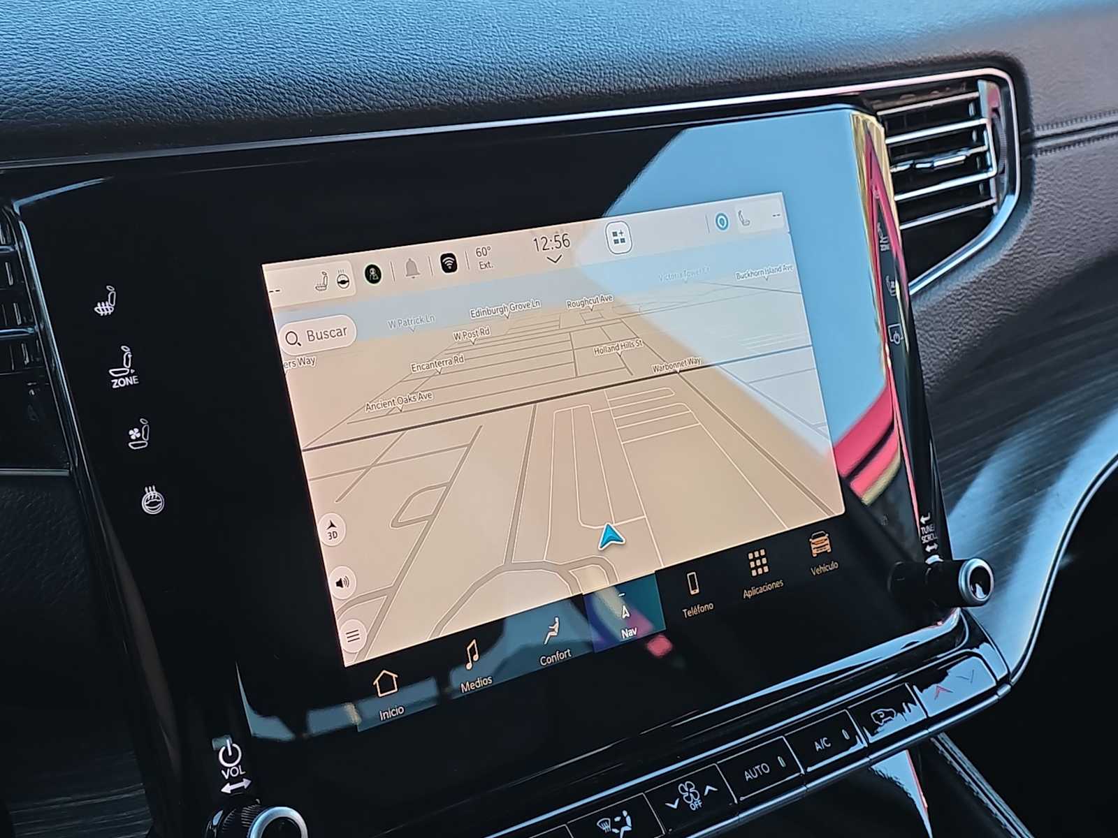 Thumbnail: 2023 Jeep Wagoneer - 27