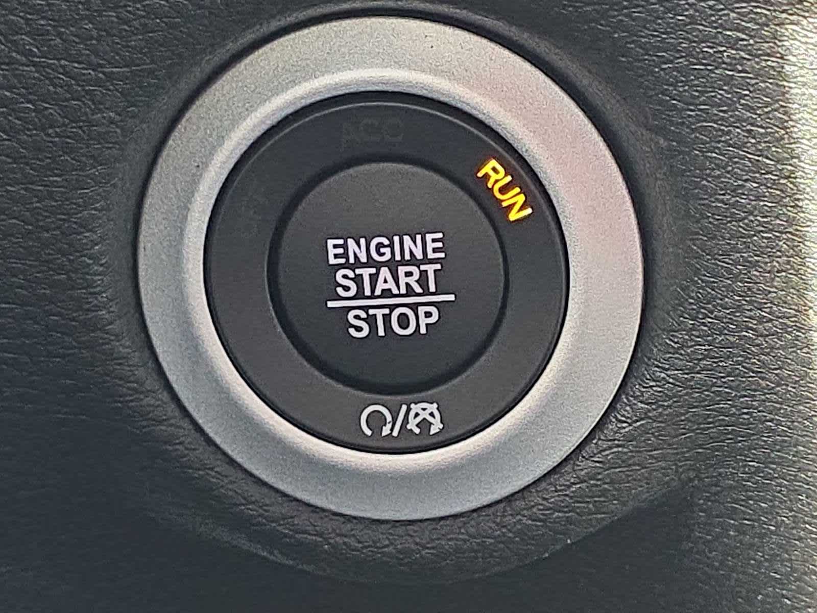 Thumbnail: 2026 Chrysler Pacifica - 24