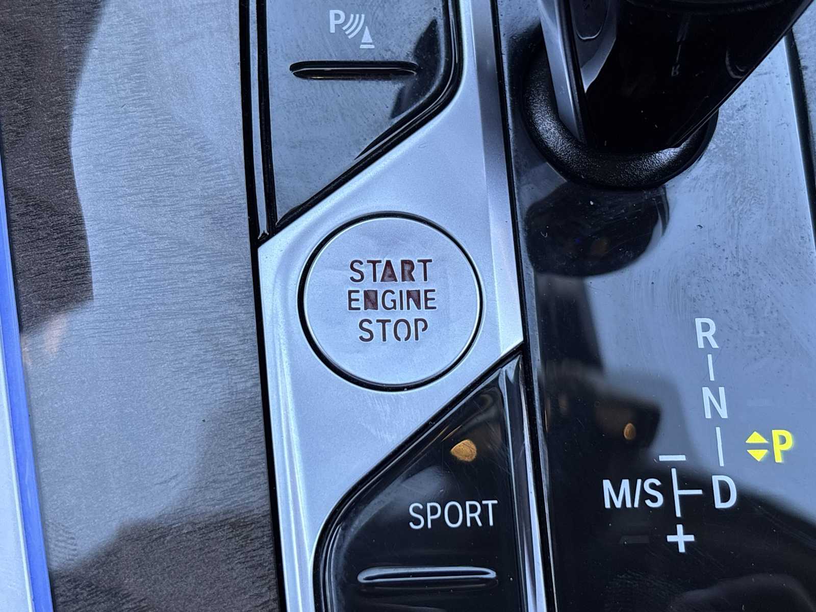 Thumbnail: 2022 BMW X5 - 24