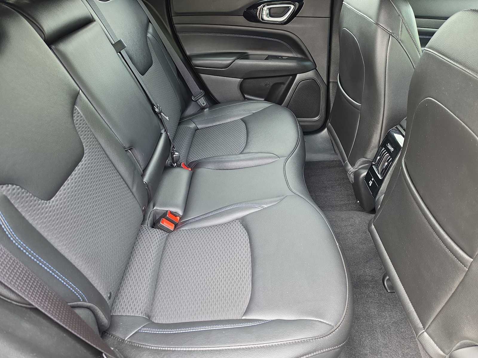 Thumbnail: 2025 Jeep Compass - 17