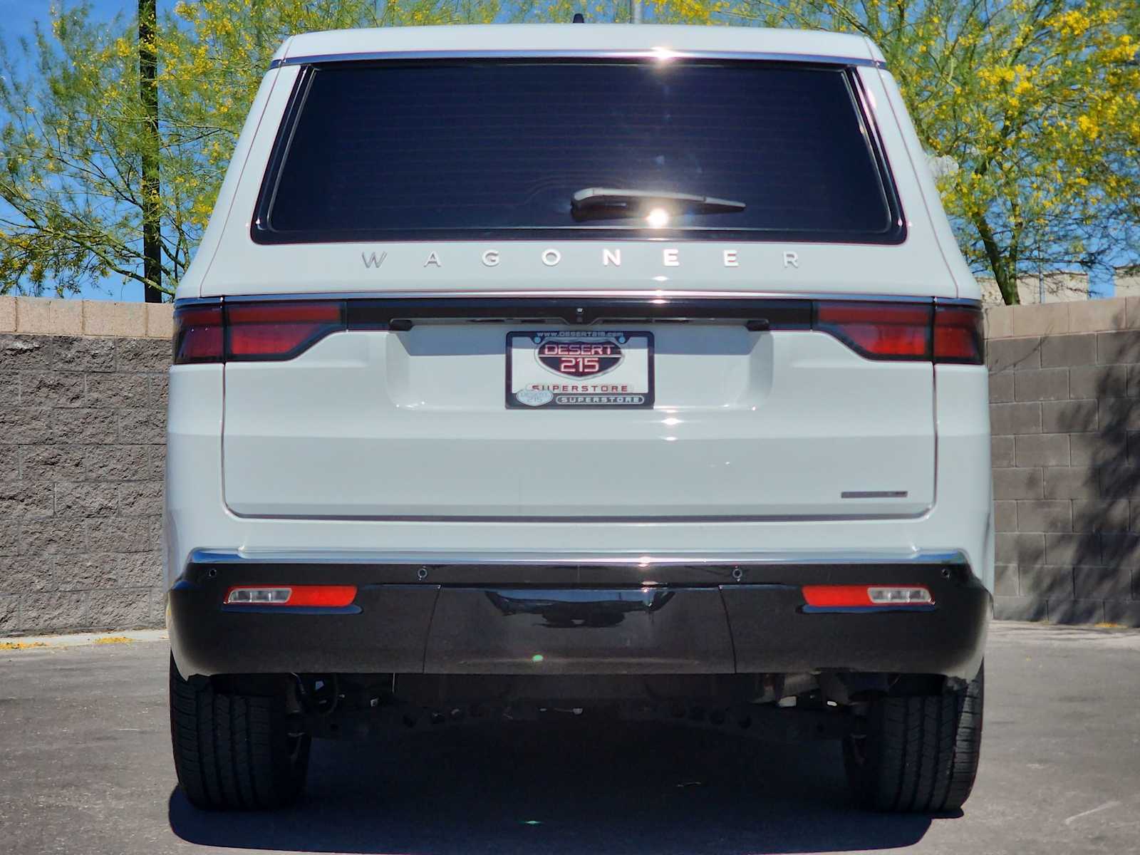 Thumbnail: 2024 Jeep Wagoneer - 8