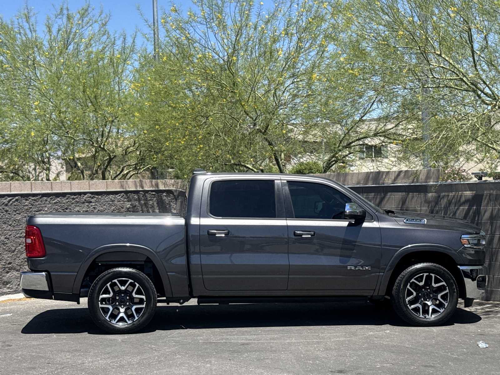 Thumbnail: 2026 RAM 1500 - 8