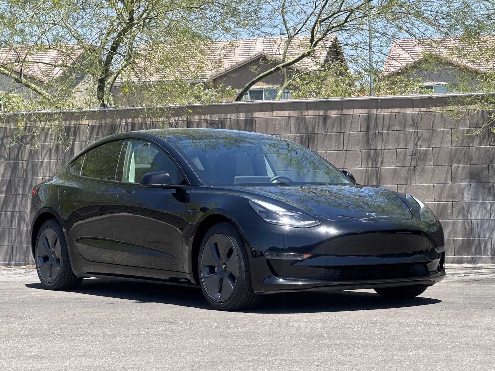 Thumbnail: 2023 Tesla Model 3 - 2
