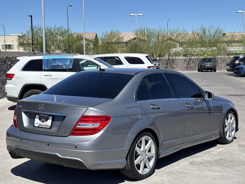Thumbnail: 2012 Mercedes-Benz C-Class - 8