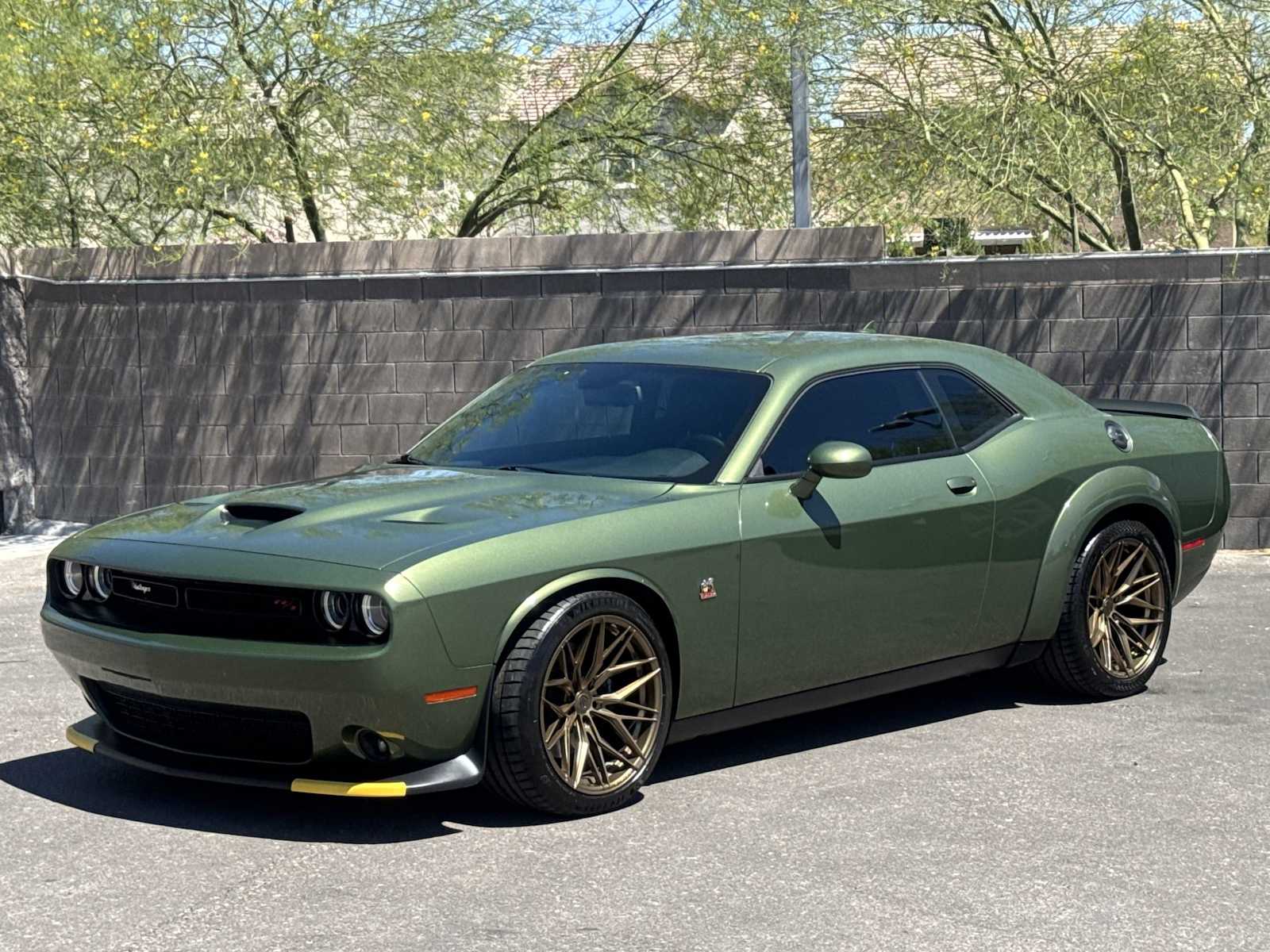 Thumbnail: 2022 Dodge Challenger - 3