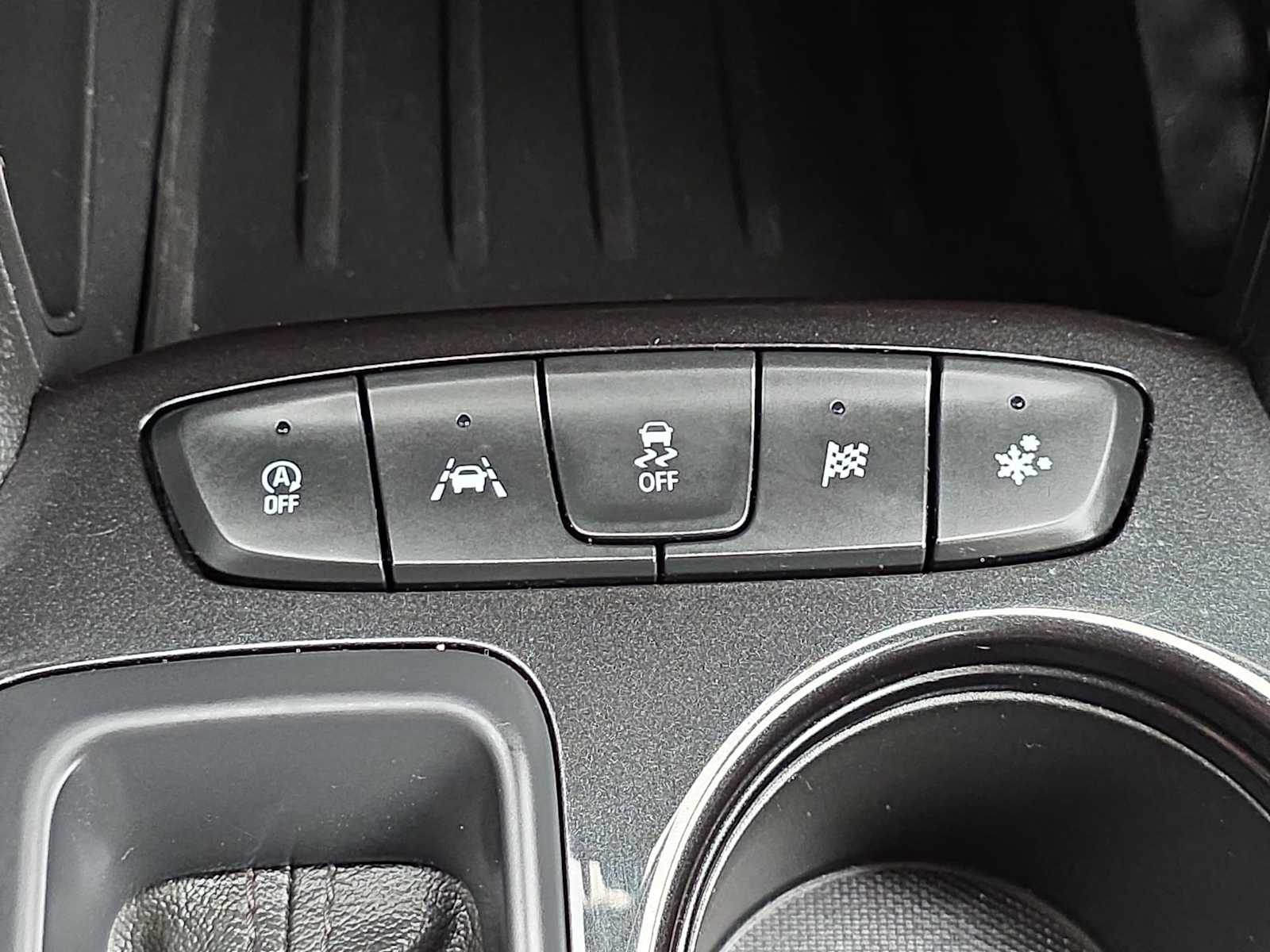 Thumbnail: 2023 Chevrolet TrailBlazer - 30