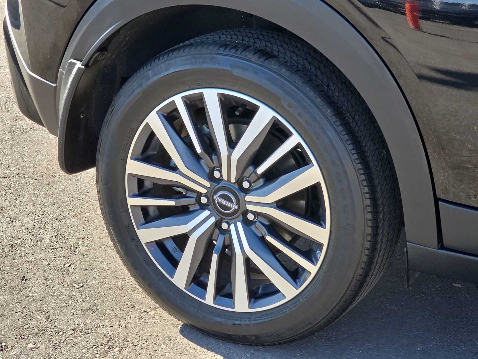 Thumbnail: 2023 Nissan Kicks - 12