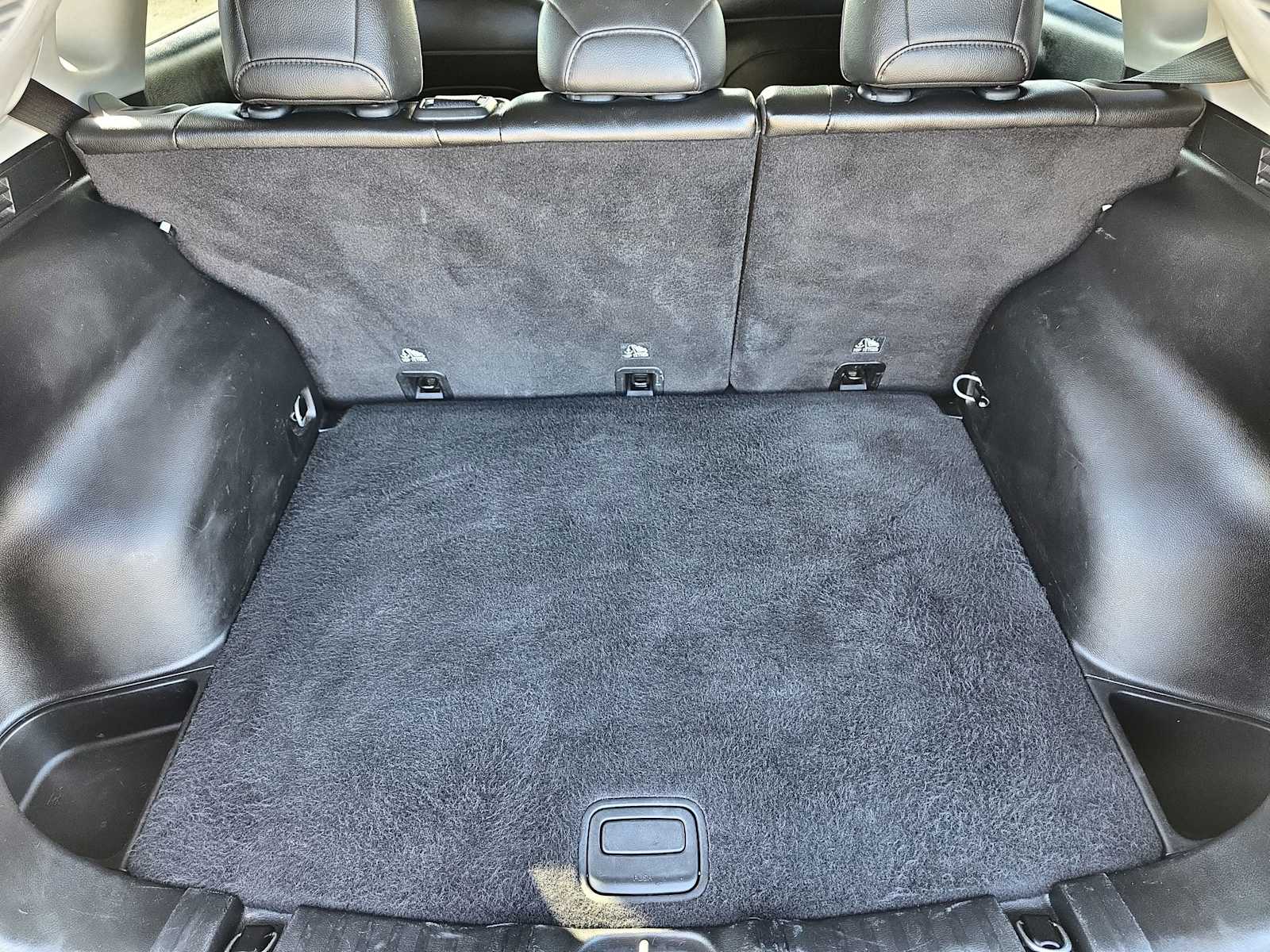 Thumbnail: 2019 Jeep Compass - 23