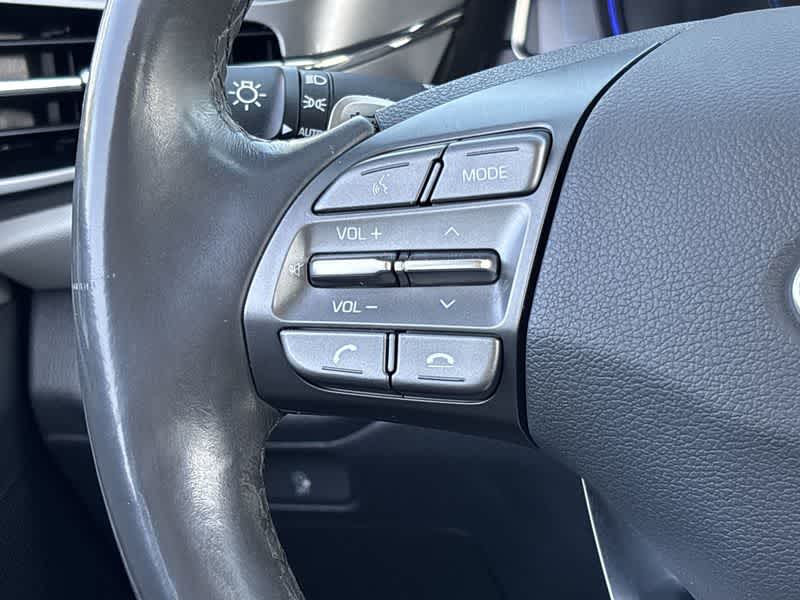 Thumbnail: 2020 Hyundai Ioniq - 29