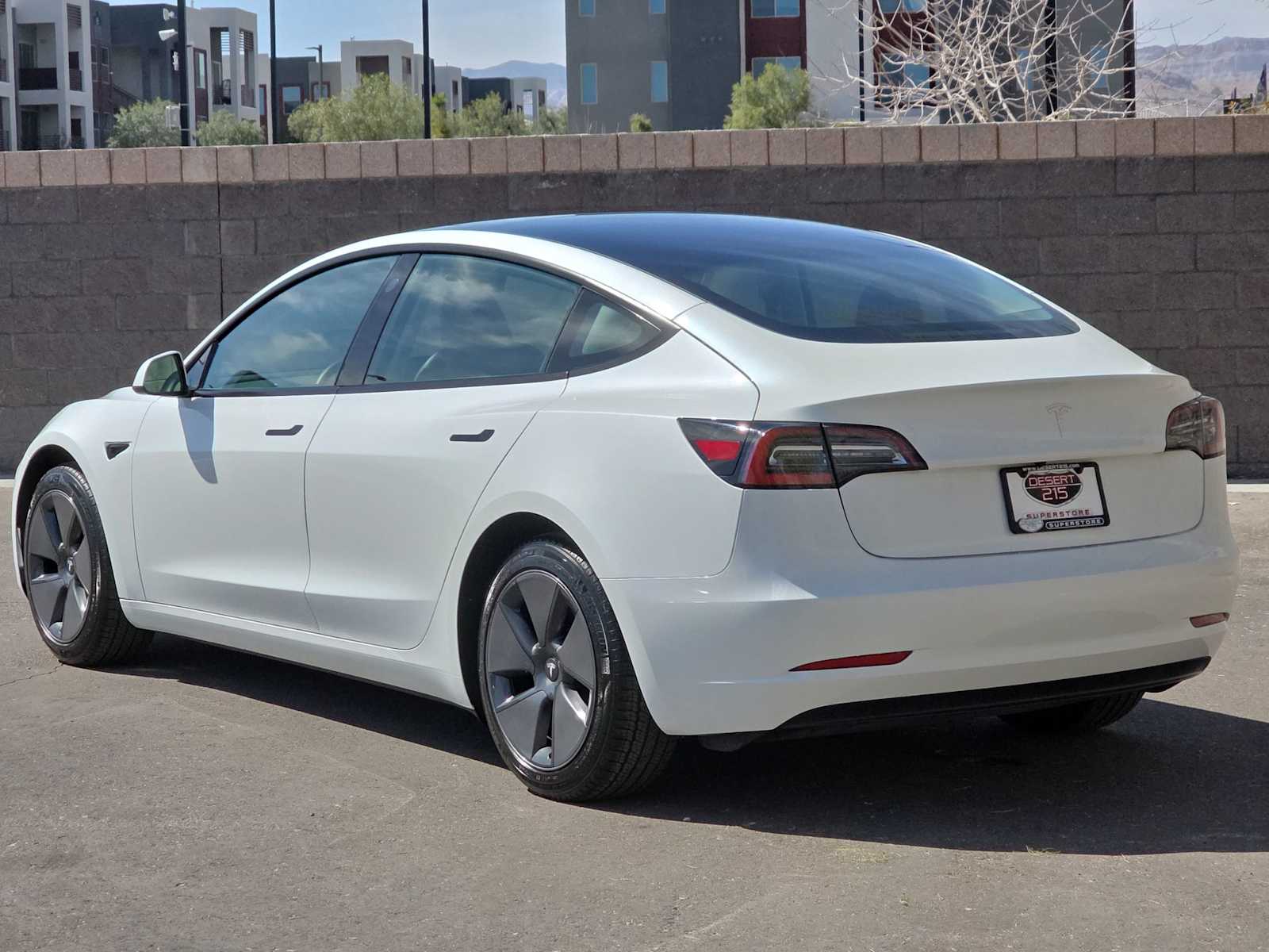 Thumbnail: 2023 Tesla Model 3 - 7