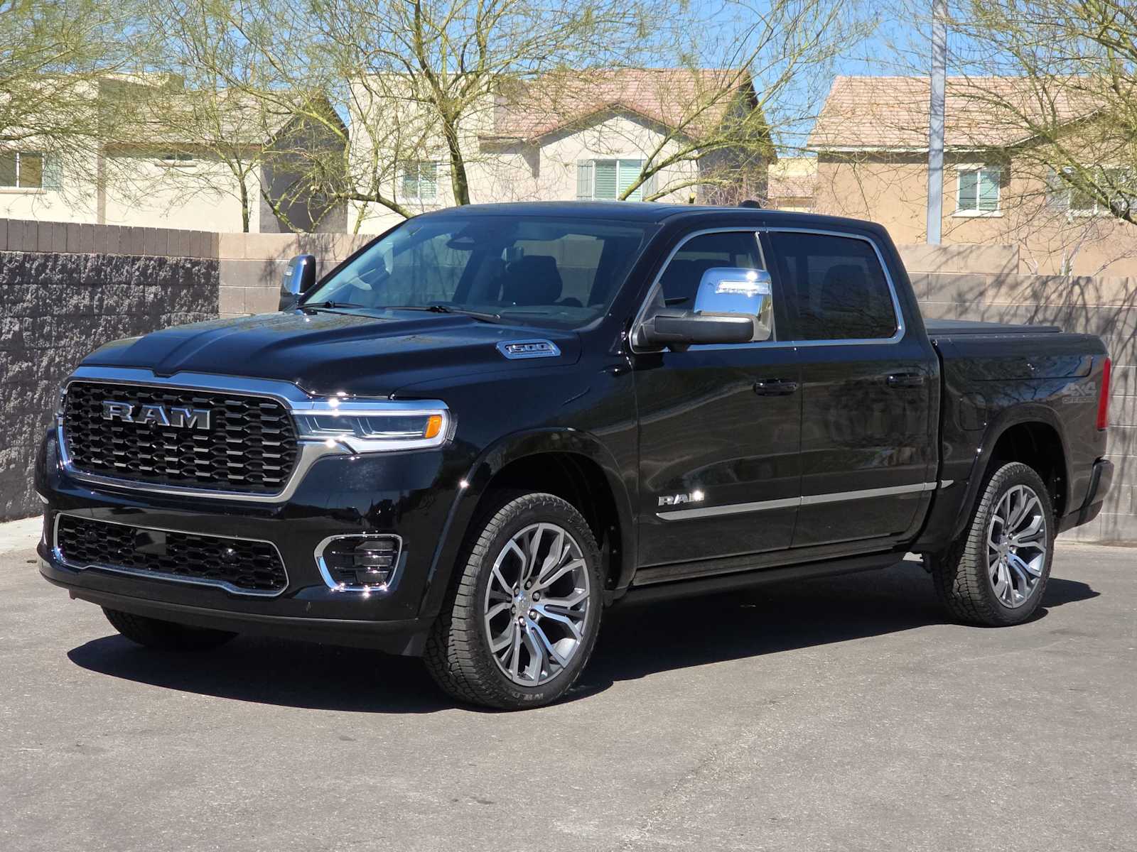Thumbnail: 2026 RAM 1500 - 10