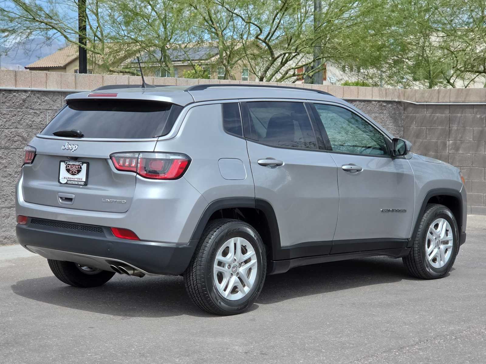 Thumbnail: 2019 Jeep Compass - 7