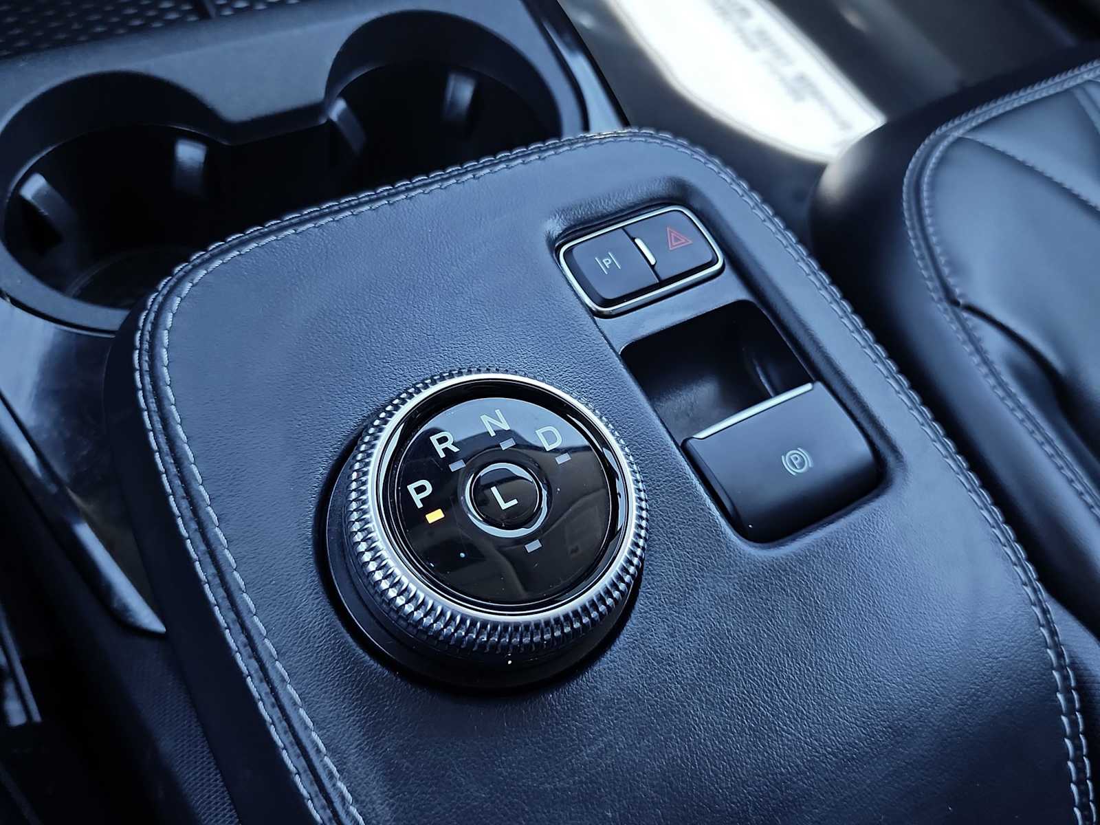 Thumbnail: 2021 Ford Mustang Mach-E - 21