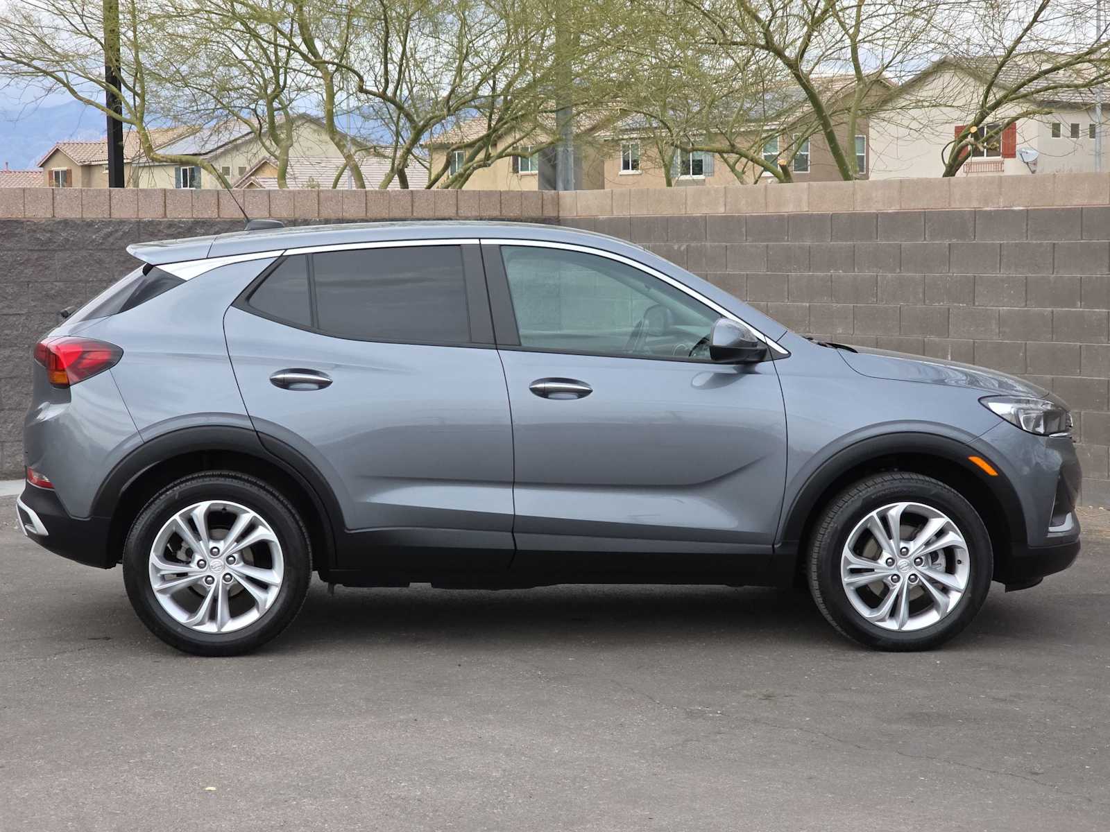 Thumbnail: 2022 Buick Encore GX - 10