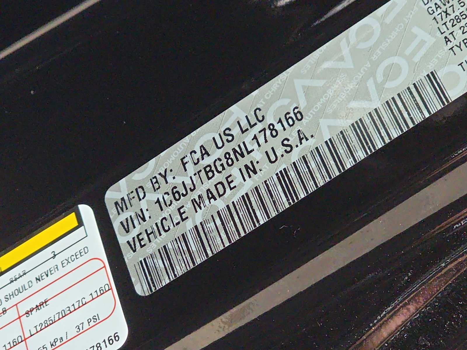 Thumbnail: 2022 Jeep Gladiator - 25