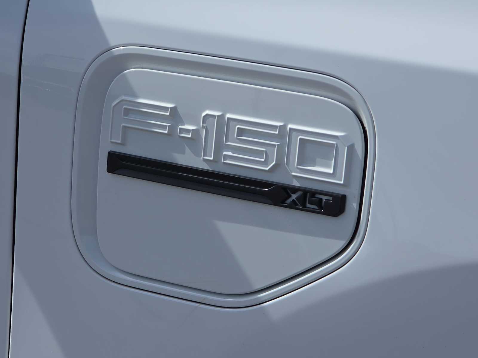 Thumbnail: 2022 Ford F-150 - 11