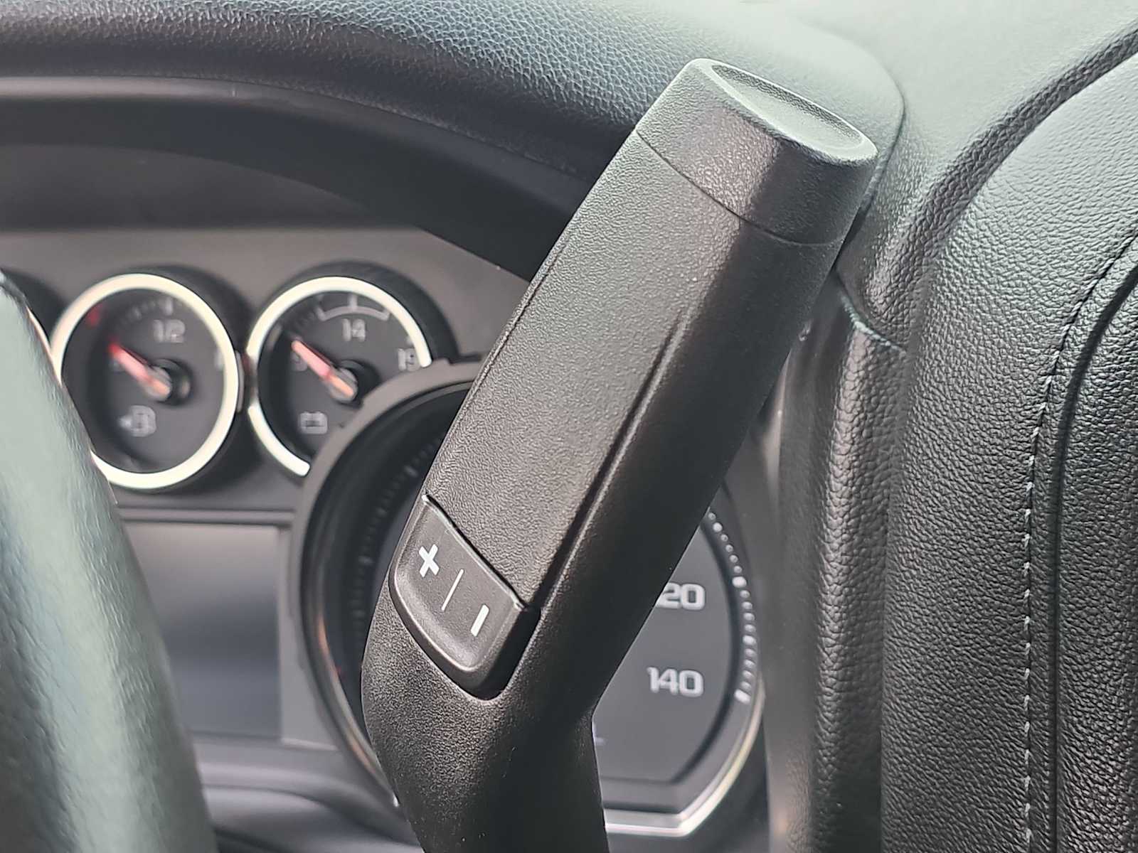 Thumbnail: 2020 Chevrolet Silverado 1500 - 16